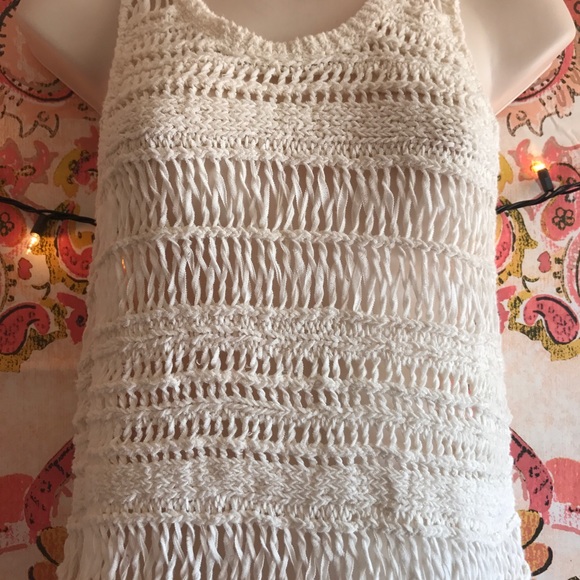 American Eagle Fringe Open Weave Tank - Picture 4 of 8